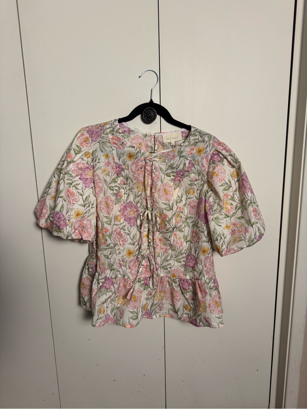 MELLODAY Floral Tie-Front Puff Sleeve Blouse in Pink, Green & Cream
